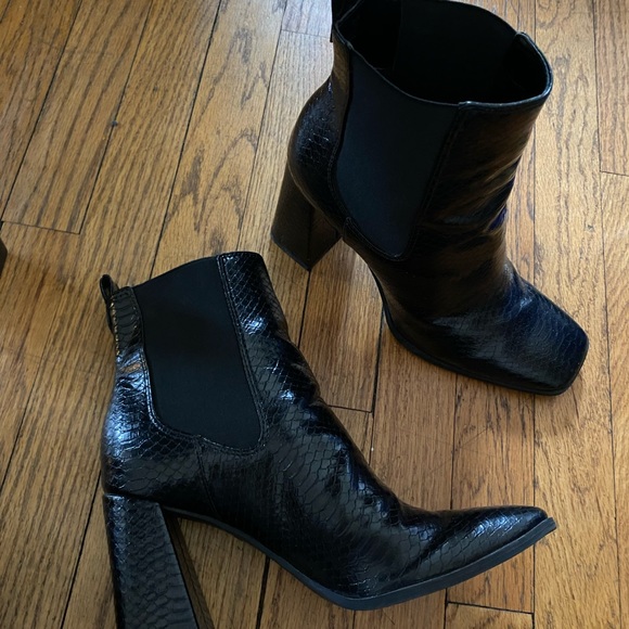 Sam Edelman Bootie - Picture 2 of 5